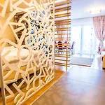Incity Premium Garden Stay-central &private Terrace 아파트 *