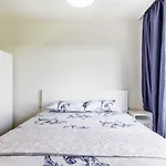 Incity Premium Garden Stay-central &private Terrace 아파트