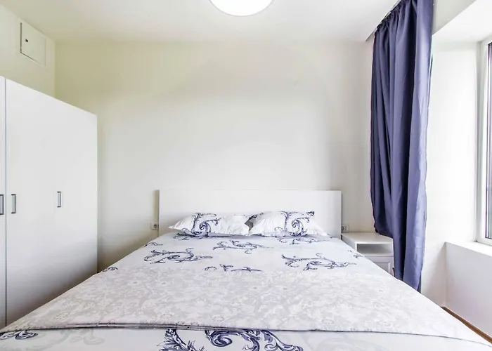 Incity Premium Garden Stay-central &private Terrace Apartamento