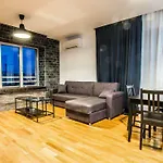 아파트 Incity Premium Garden Stay-central &private Terrace *
