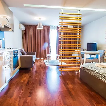 Appartement Incity Premium Garden Stay-central &private Terrace Boekarest