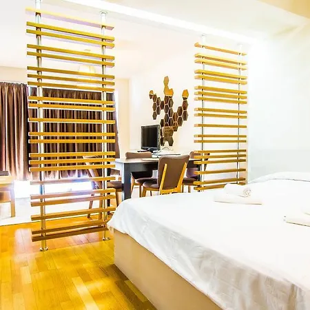 Incity Premium Garden Stay-central &private Terrace *