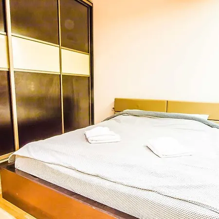 Incity Premium Garden Stay-central &private Terrace * Βουκουρέστι