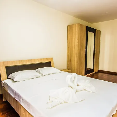 Incity Premium Garden Stay-central &private Terrace