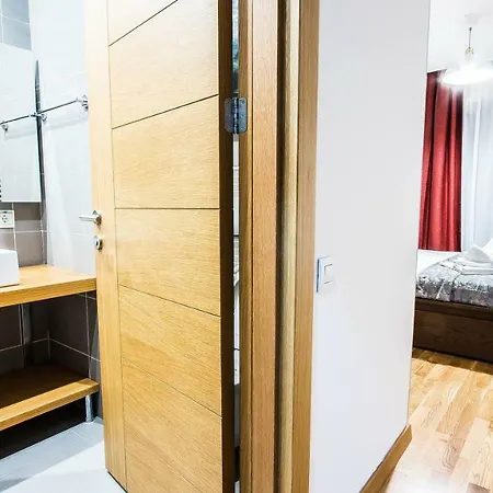 Incity Premium Garden Stay-central &private Terrace Lägenhet *