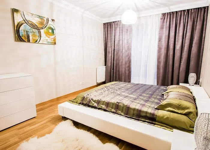 Incity Premium Garden Stay-central &private Terrace Apartman Bukarest