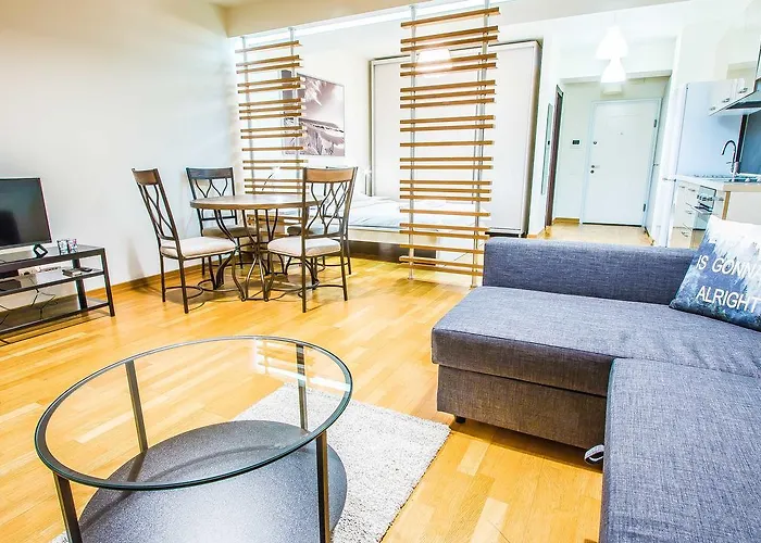 Incity Premium Garden Stay-central &private Terrace Βουκουρέστι