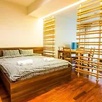 Incity Premium Garden Stay-central &private Terrace Appartement *