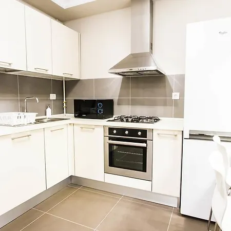 Incity Premium Garden Stay-central &private Terrace Lägenhet *