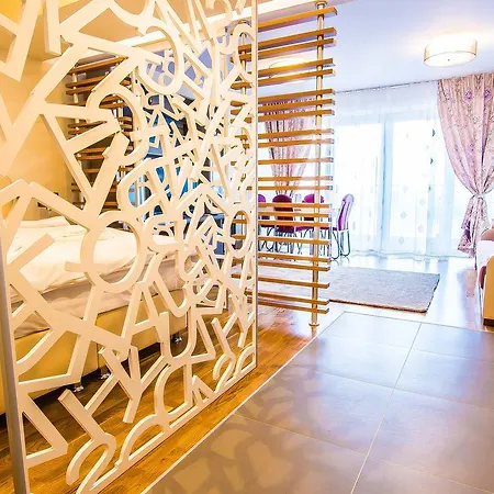 Incity Premium Garden Stay-central &private Terrace Apartament *