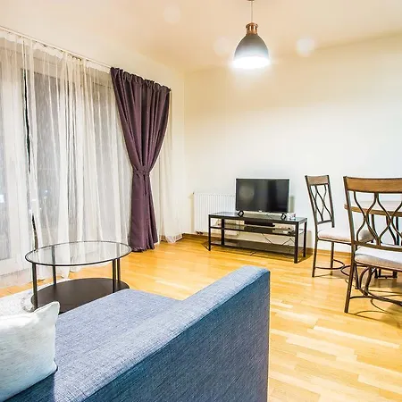 Incity Premium Garden Stay-central &private Terrace ブカレスト