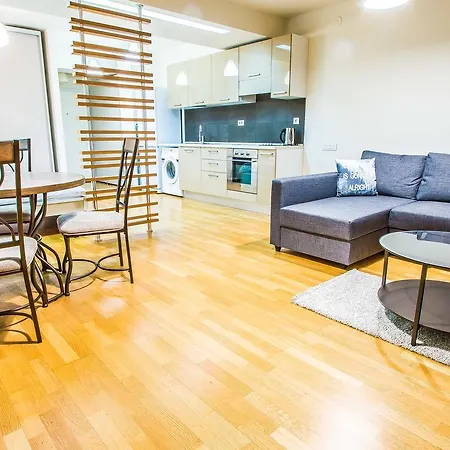 Apartment Incity Premium Garden Stay-central &private Terrace Bukarest