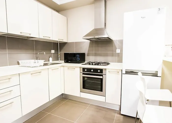 Incity Premium Garden Stay-central &private Terrace Apartmán *