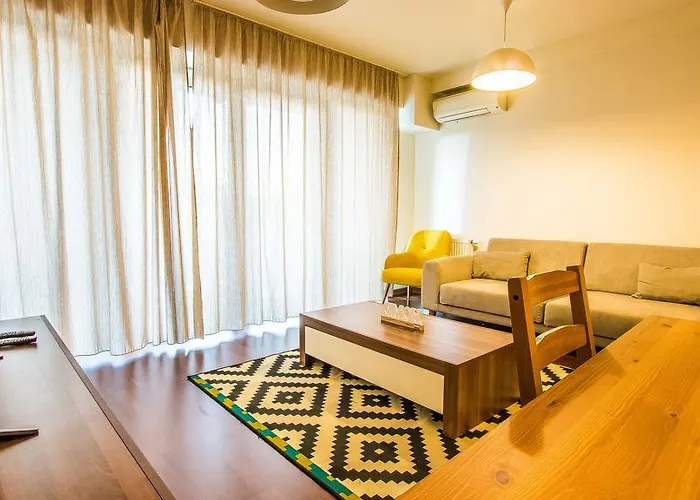 Incity Premium Garden Stay-central &private Terrace Apartmán Bukurešť